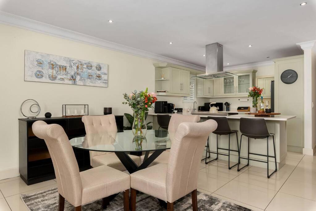 The Tram Home Stay Franschhoek Luaran gambar