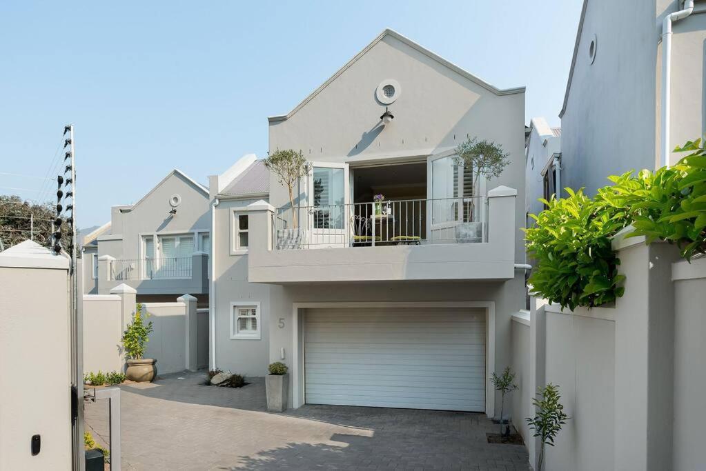 The Tram Home Stay Franschhoek Luaran gambar