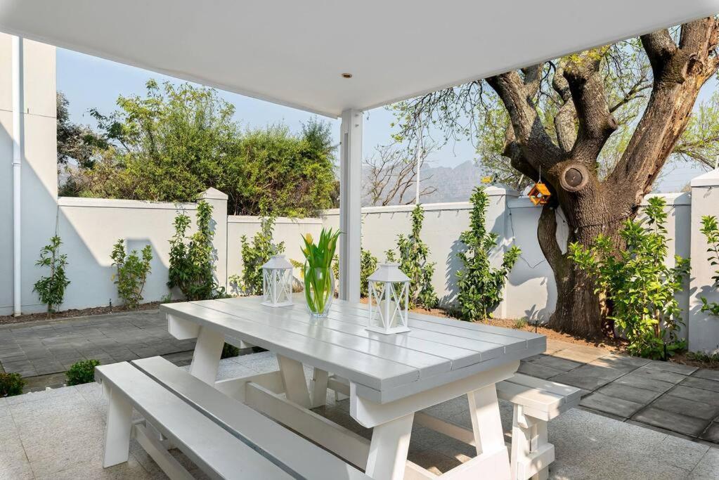 The Tram Home Stay Franschhoek Luaran gambar