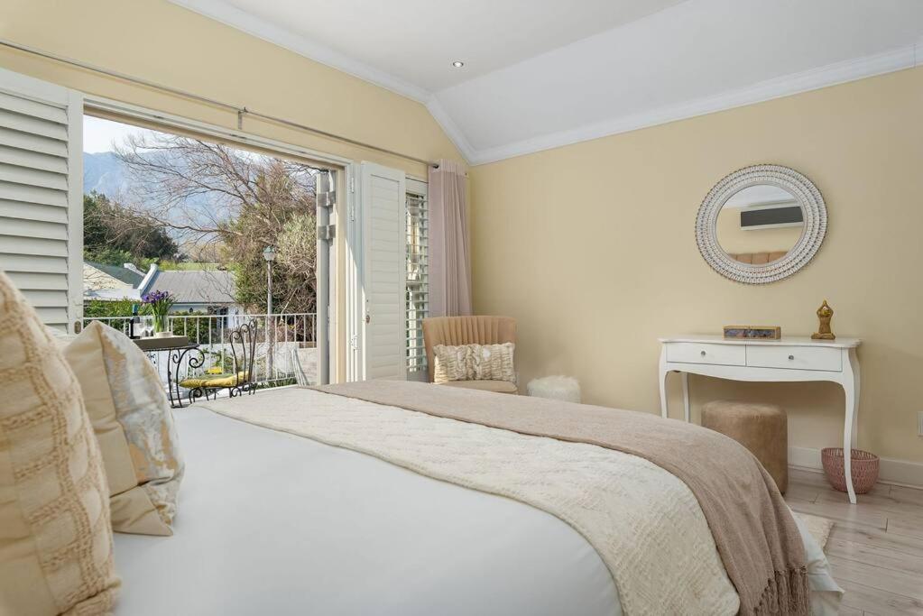 The Tram Home Stay Franschhoek Luaran gambar