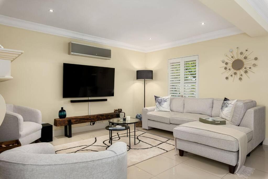 The Tram Home Stay Franschhoek Luaran gambar
